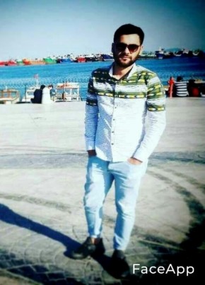 Ademcan, 31, Türkiye Cumhuriyeti, İstanbul