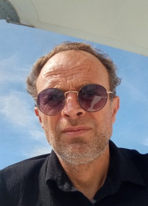 Yaşar из İstanbul 51 год