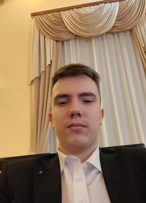 Александр из Тобольска 26 лет