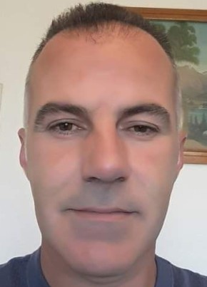 Vitor Xhanaj, 45, Albania, Tirana