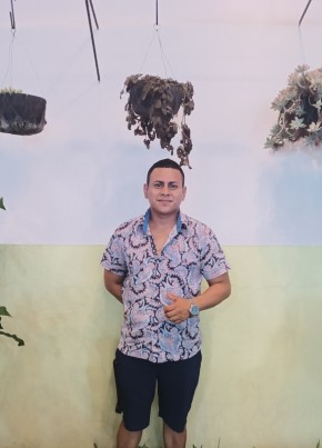 Carlos, 27, República de El Salvador, San Salvador