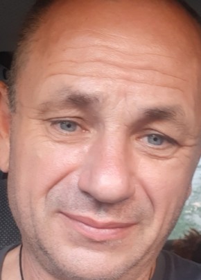Виктор из Волгограда 43 года
