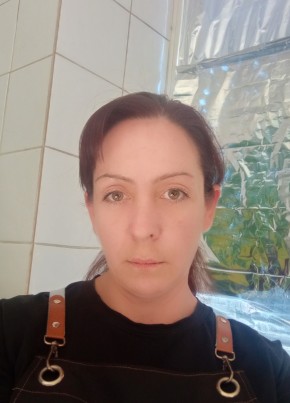 Эля из Саратова 45 лет