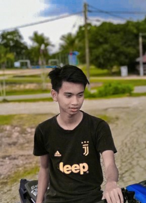 Zarif, 19, Malaysia, Segamat