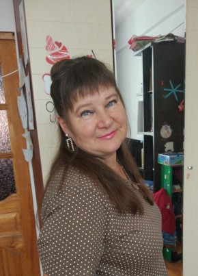 Елена, 48, Россия, Верхняя Салда