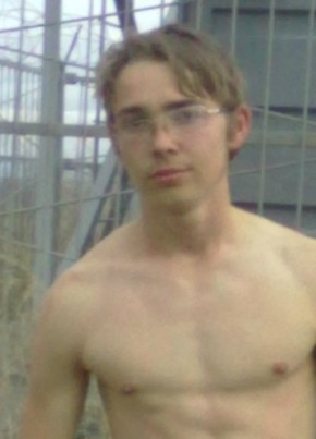 Алексей, 28, Россия, Железногорск (Красноярский край)