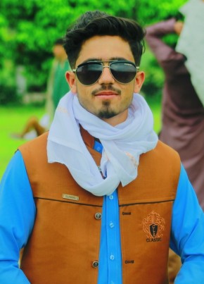 Siraj Hiran, 18, جمهورئ اسلامئ افغانستان, جلال‌آباد