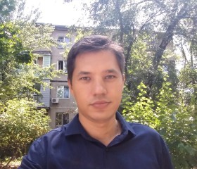Илья, 37 лет, Алматы