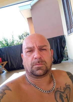 Diego, 41, Repubblica Italiana, Milano