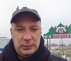 Mishanya, 42, Brussels