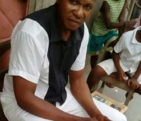 Basil, 49 лет, Yaoundé