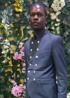 Adão Muzembo, 33, República de Angola, Loanda