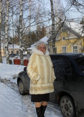 Леди, 74, Россия, Подпорожье