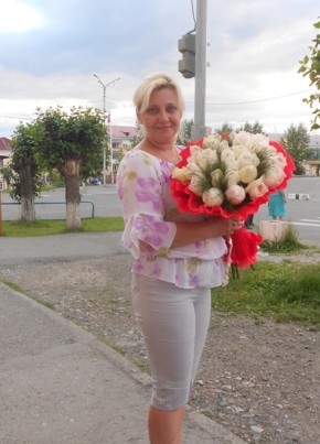 Мила, 47, Россия, Карпинск