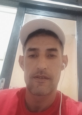 akkouch rabah, 19, Algeria, Oran
