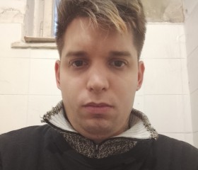 Martin, 30, Budapest