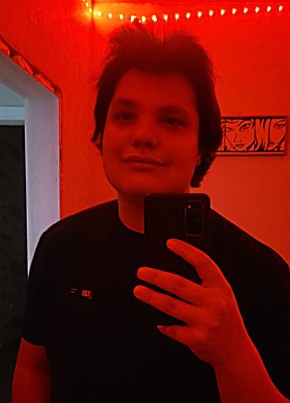 Алексей из Сургута 19 лет