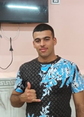 محمد امين из Annaba 21 год