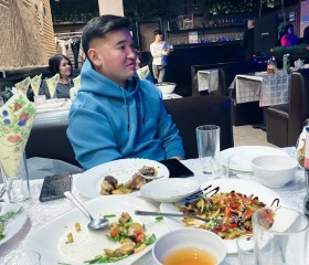 Kamolidin, 26, Moscow