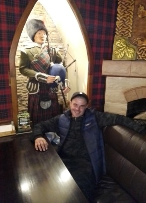 Сергей из Брюховецкаи 42 года