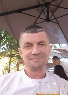 Константин из Москвы 47 лет