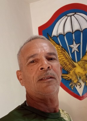 Joao из São João de Meriti 65 лет