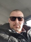 Maksim, 46, Riga