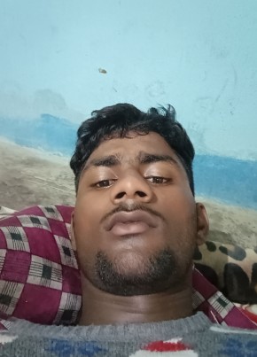 Madhinam Ashok, 18, India, Koratla