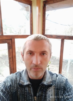 Viktor, 46, Russia, Bakhchysaray