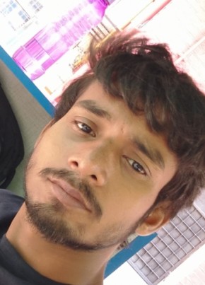 Gulshan Kumar, 22, India, Delhi
