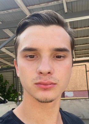 Богдан из Andijon 24 года