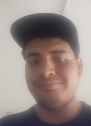 Javier Romero из León 21 год