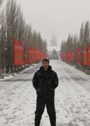 Александр из Пензы 44 года