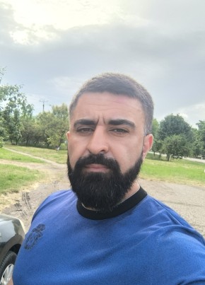 Giovanni из Кропоткина 35 лет