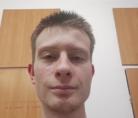 Lev, 19, Saint Petersburg