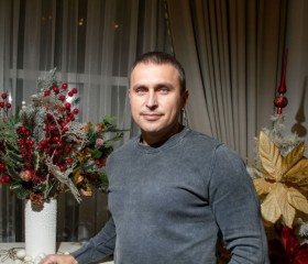 Vitaliy, 47, Samara