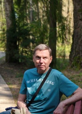 Иван Петров из Москвы 67 лет