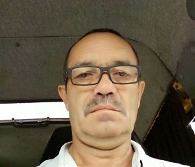 Yura, 64, Dugulubgey