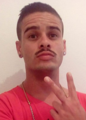 DOUGLAS SOUZA из Florianópolis 31 год