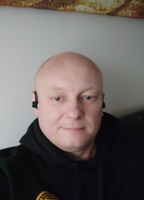 Tom, 41, United Kingdom, Heywood