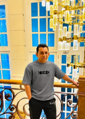 Mahinda из ෙකාළඹ 32 года