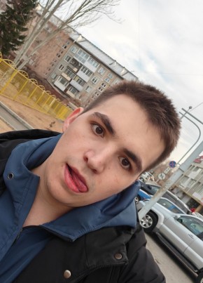 Денис из Абакана 22 года