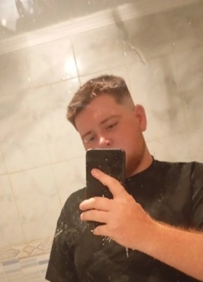 Antonio, 18, Spain, Velez-Malaga