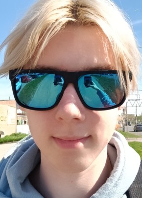Алексей из Вологды 20 лет