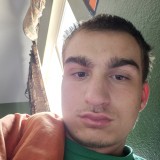 KYLE, 20  , Victorville