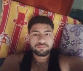 Guney, 19, Izmir