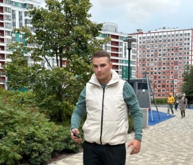 Богдан, 23 года, Тюмень