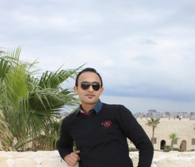 Gogoboss, 37, Damanhur