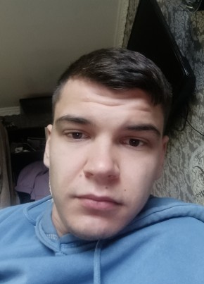 Дмитрий из Москвы 26 лет
