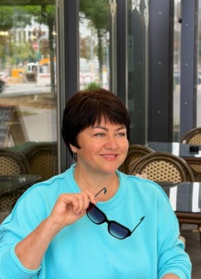 Ирина из Annecy 58 лет